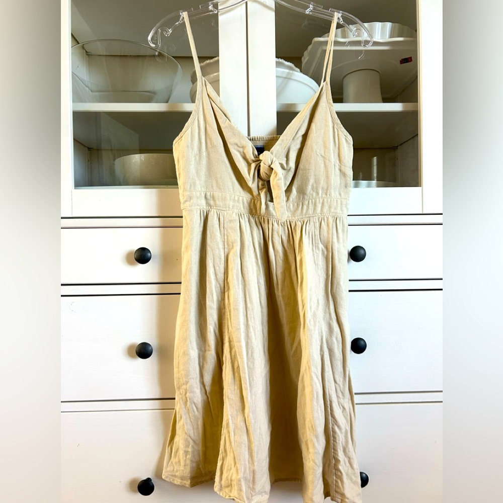 Elegant Cream Linen Mini Dress Size L